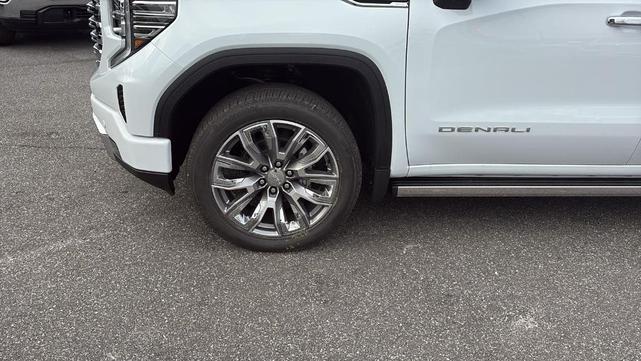 Photo of 2026 Glacier White GMC Sierra 1500