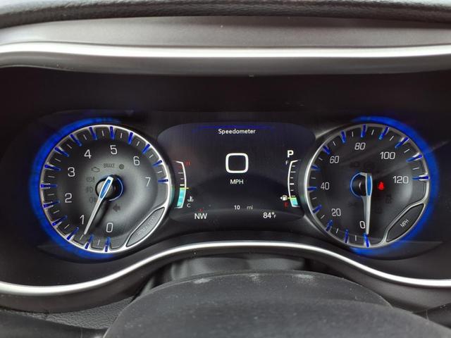 Photo of 2025 Fathom Blue Pearlcoat Chrysler Pacifica