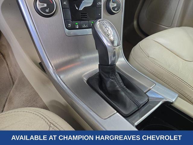 Photo of 2013 Black Sapphire Metallic Volvo XC60
