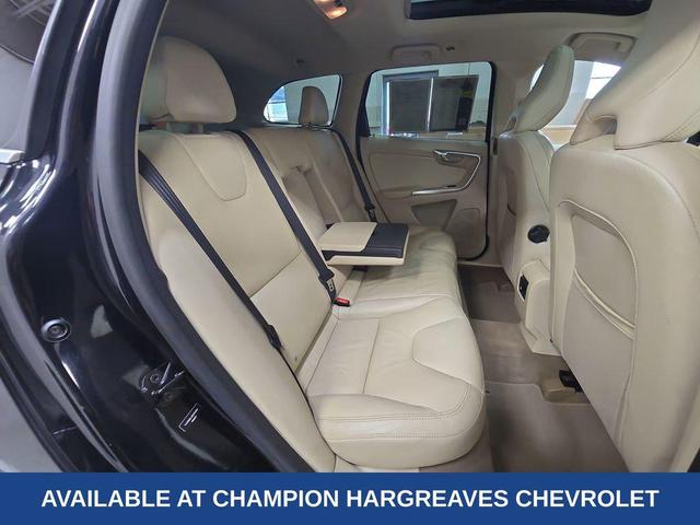 Photo of 2013 Black Sapphire Metallic Volvo XC60