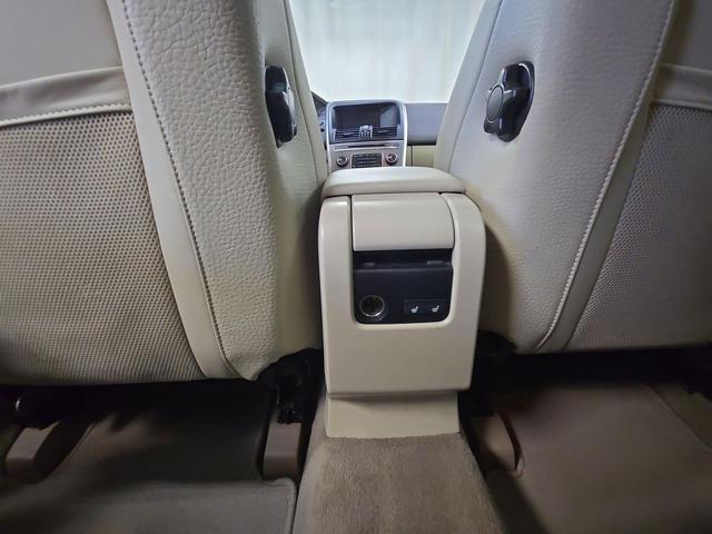 Photo of 2013 Black Sapphire Metallic Volvo XC60