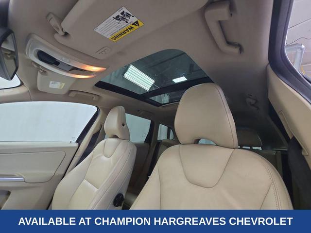 Photo of 2013 Black Sapphire Metallic Volvo XC60