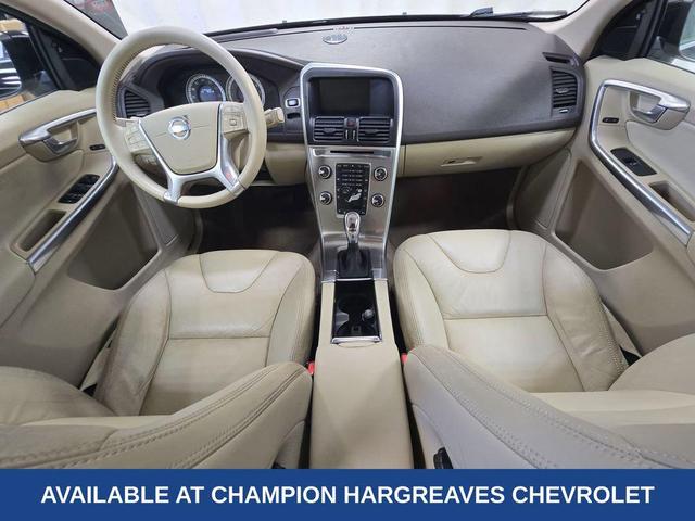 Photo of 2013 Black Sapphire Metallic Volvo XC60