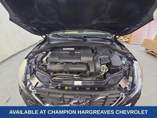 Photo of 2013 Black Sapphire Metallic Volvo XC60