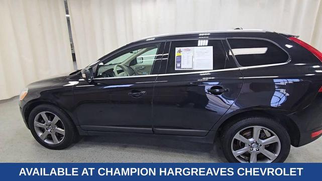 Photo of 2013 Black Sapphire Metallic Volvo XC60