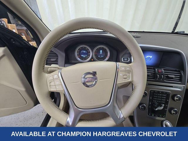 Photo of 2013 Black Sapphire Metallic Volvo XC60