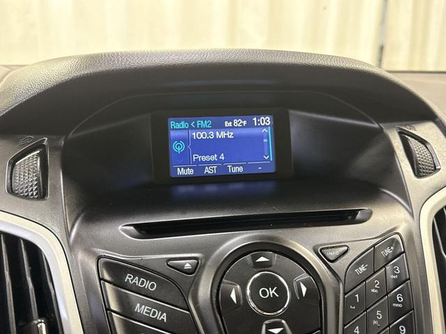 Photo of 2014 Red Ford Focus