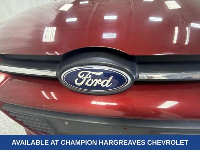 Photo of 2014 Red Ford Focus