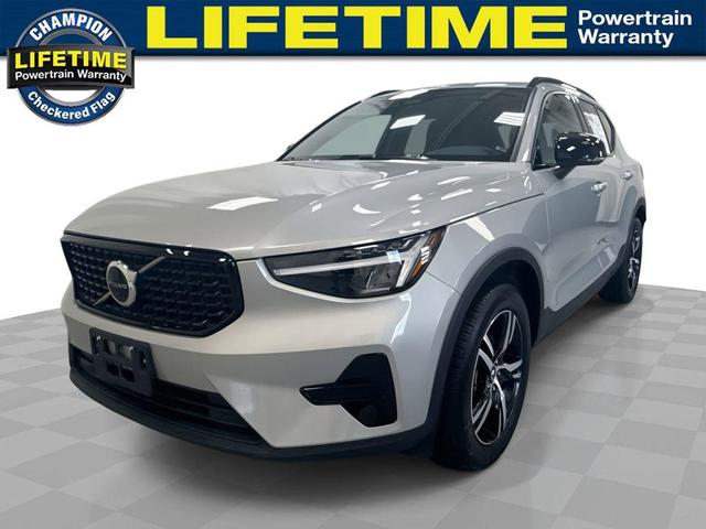 2024 Volvo XC40