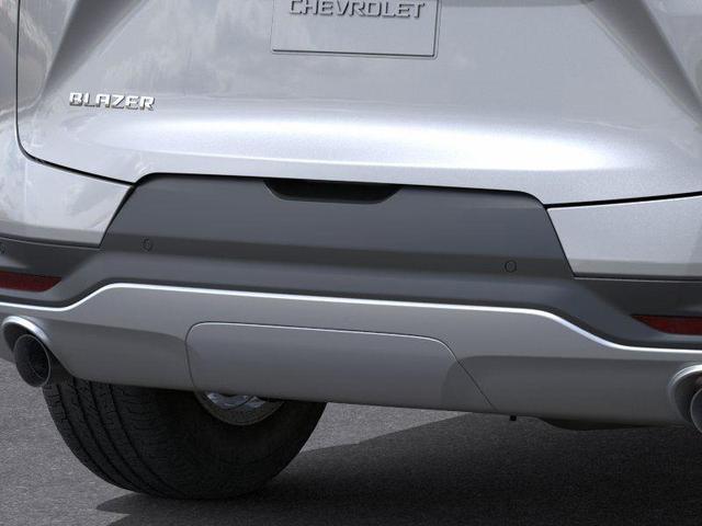 Photo of 2025 Sterling Gray Metallic Chevrolet Blazer