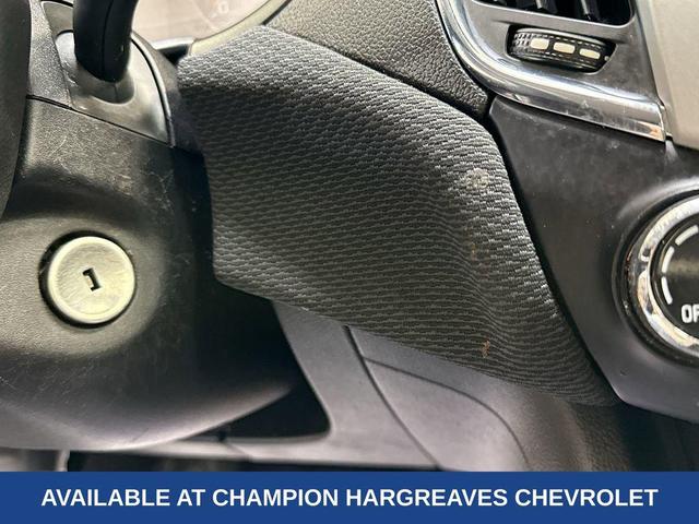 Photo of 2018 Mosaic Black Metallic Chevrolet Cruze