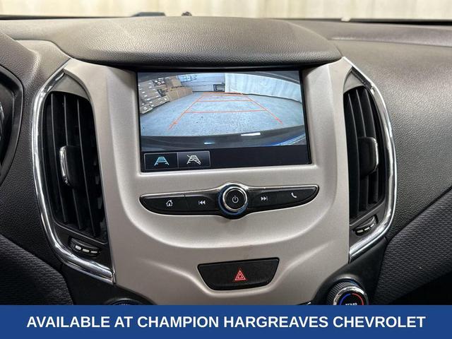 Photo of 2018 Mosaic Black Metallic Chevrolet Cruze
