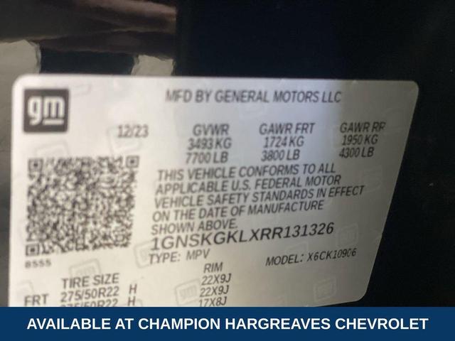 Photo of 2024 Black Chevrolet Suburban