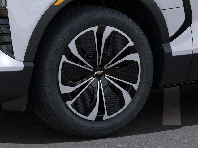 Photo of 2025 Summit White Chevrolet Blazer EV