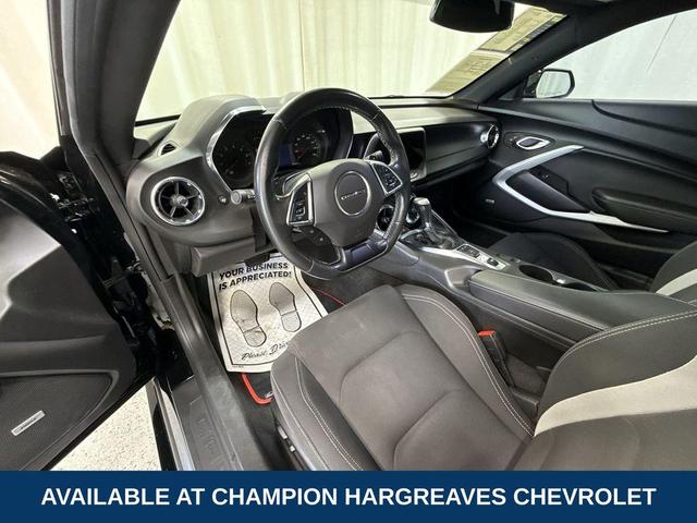Photo of 2021 Black Chevrolet Camaro