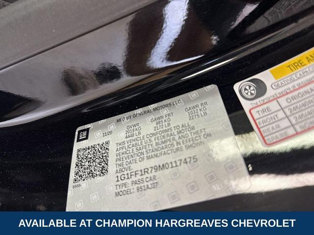 Photo of 2021 Black Chevrolet Camaro