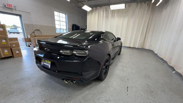 Photo of 2021 Black Chevrolet Camaro