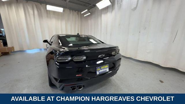 Photo of 2021 Black Chevrolet Camaro