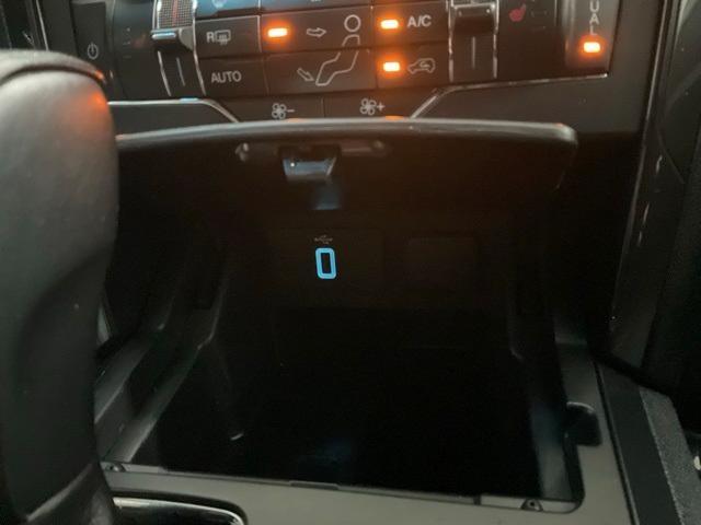 Photo of 2017 Blue Ford Explorer