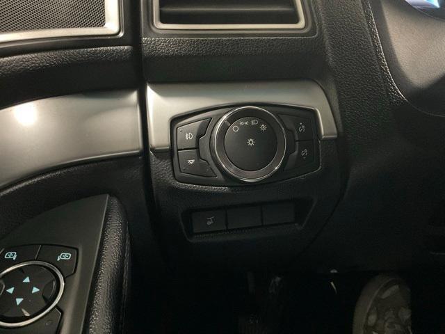 Photo of 2017 Blue Ford Explorer