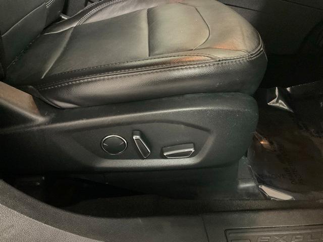 Photo of 2017 Blue Ford Explorer