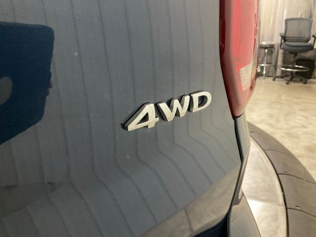 Photo of 2017 Blue Ford Explorer