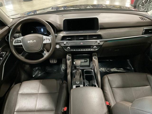 Photo of 2022 Dark Moss Kia Telluride