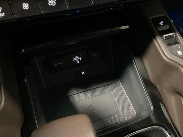 Photo of 2022 Dark Moss Kia Telluride