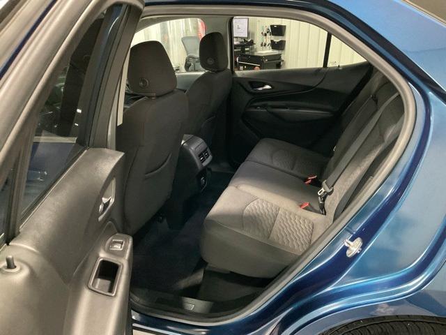 Photo of 2020 Pacific Blue Metallic Chevrolet Equinox