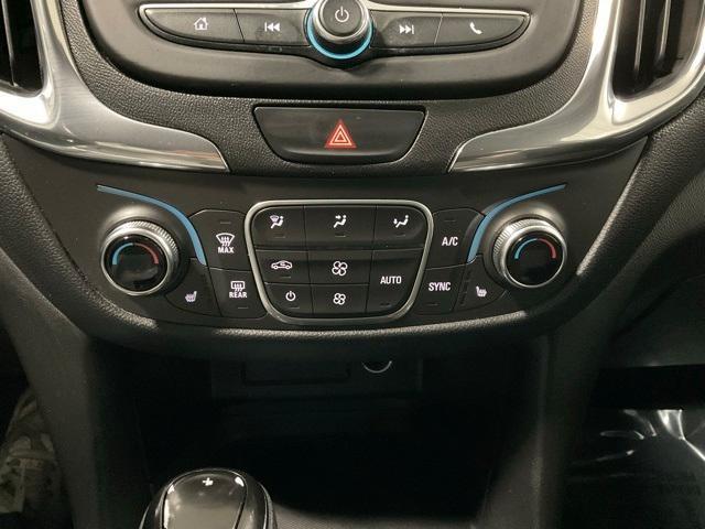 Photo of 2020 Pacific Blue Metallic Chevrolet Equinox
