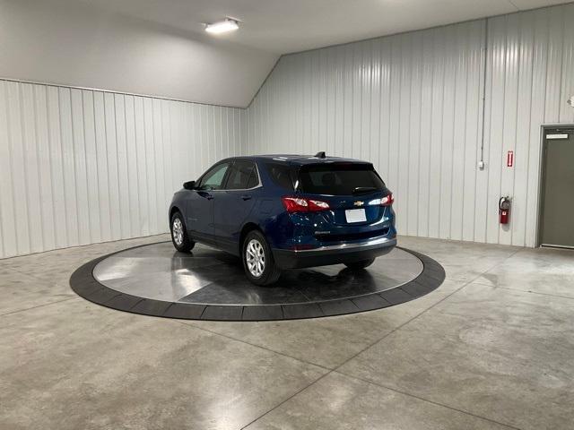 Photo of 2020 Pacific Blue Metallic Chevrolet Equinox