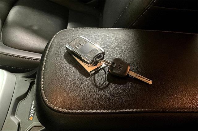Photo of 2018 Kinetic Blue Chevrolet Colorado