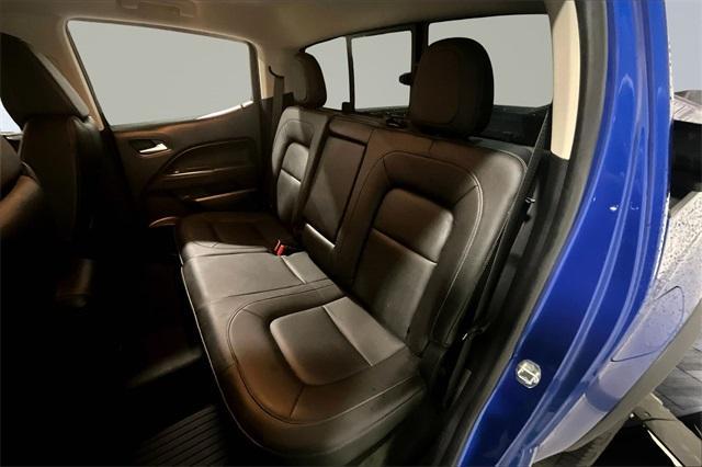 Photo of 2018 Kinetic Blue Chevrolet Colorado