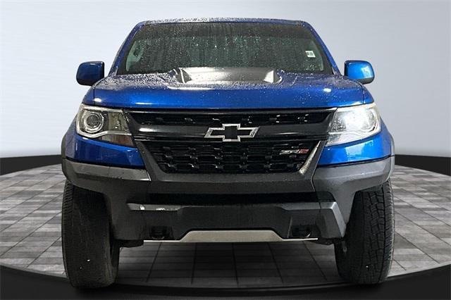 Photo of 2018 Kinetic Blue Chevrolet Colorado