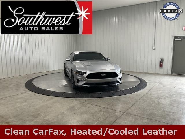 2020 Ford Mustang