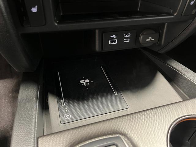 Photo of 2025 Platinum White Pearl Honda Ridgeline
