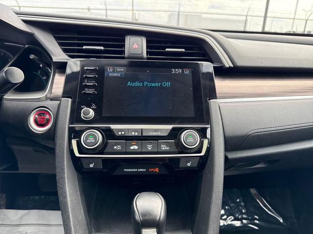 Photo of 2019 Aegean Blue Metallic Honda Civic