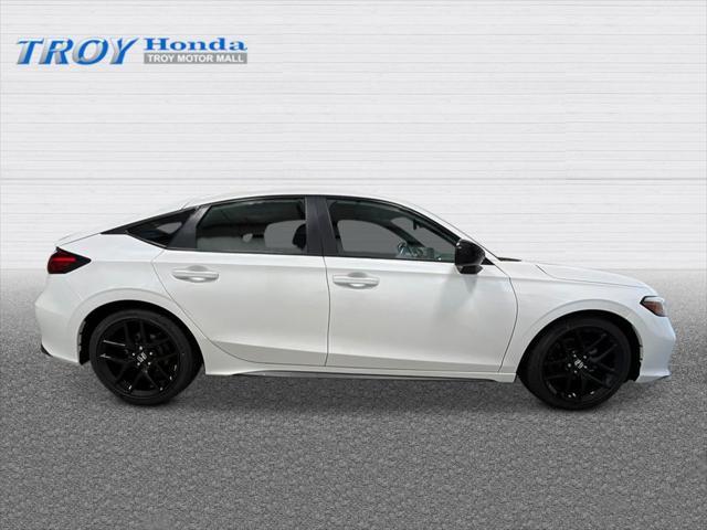 Photo of 2025 Platinum White Pearl Honda Civic