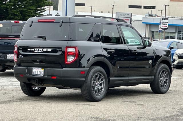 Photo of 2022 Shadow Black Ford Bronco Sport
