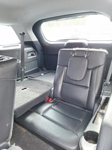 Photo of 2020 Agate Black Metallic Ford Explorer