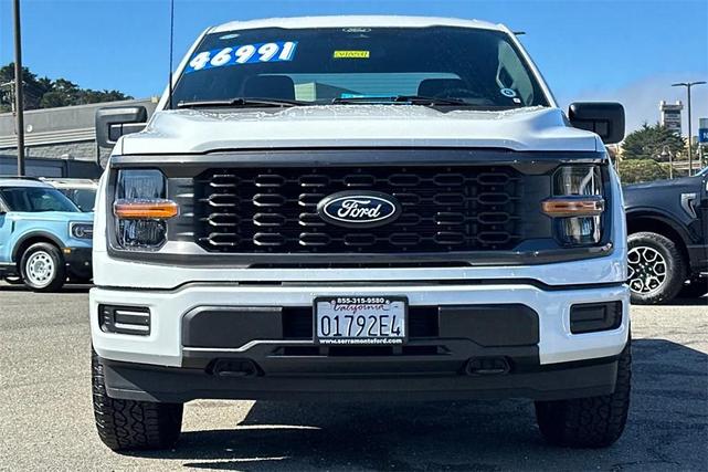 Photo of 2025 Oxford White Ford F-150