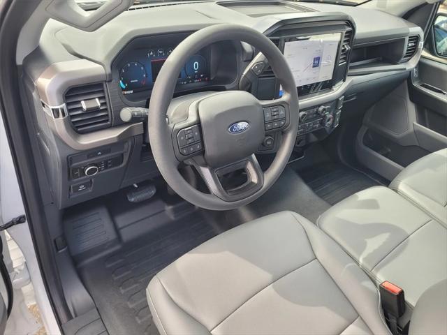 Photo of 2025 Oxford White Ford F-150