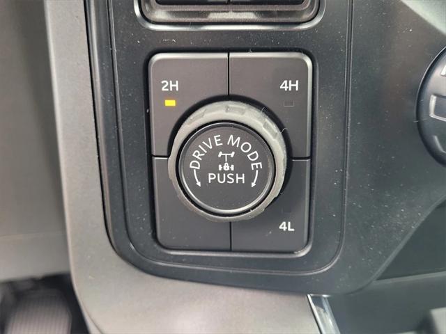 Photo of 2025 Space White Metallic Ford F-150