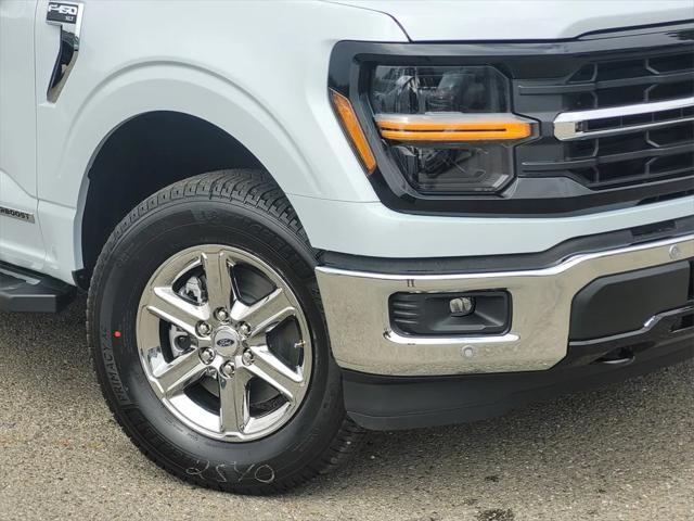 Photo of 2025 Space White Metallic Ford F-150