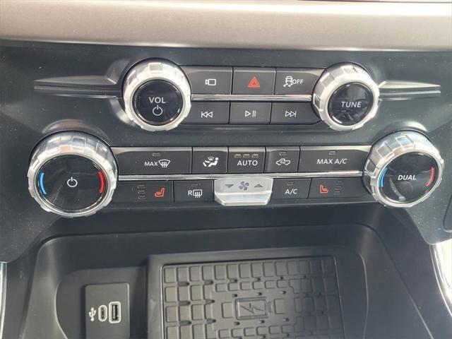 Photo of 2025 Space White Metallic Ford F-150