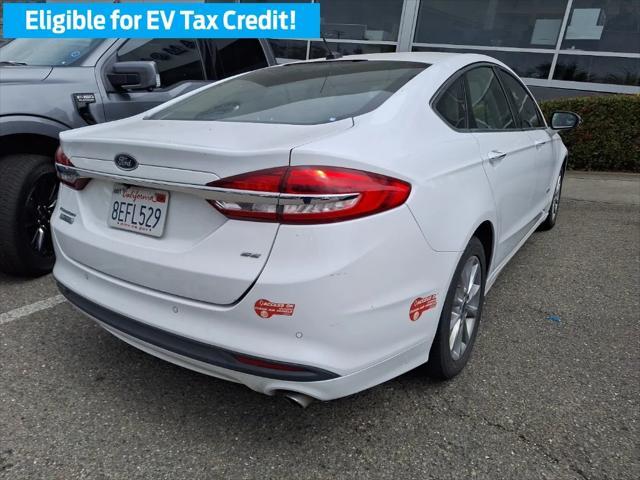 Photo of 2018 Oxford White Ford Fusion Energi
