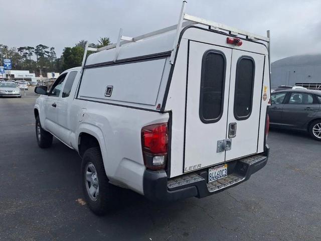 Photo of 2021 Super White Toyota Tacoma