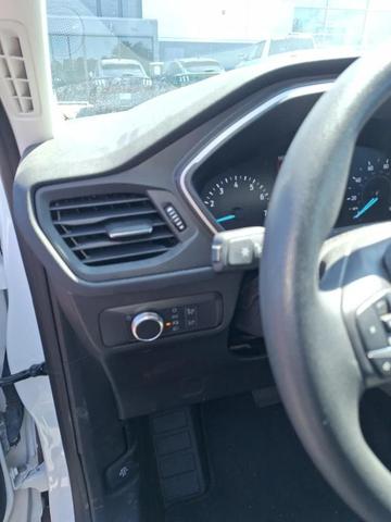 Photo of 2021 Star White Metallic Tri-Coat Ford Escape