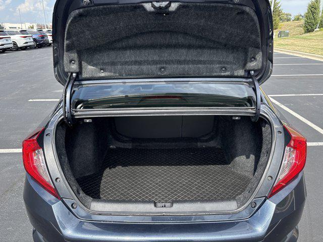Photo of 2019 Cosmic Blue Metallic Honda Civic