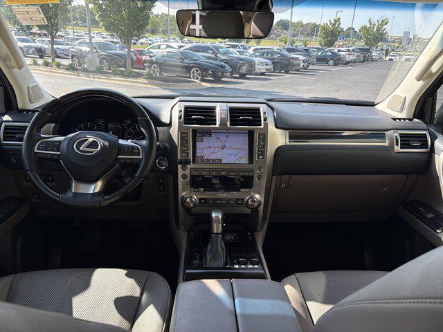 Photo of 2021 Starfire Pearl Lexus GX 460